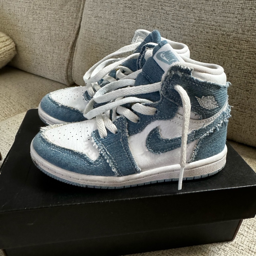 Kids Denim Jordan 1